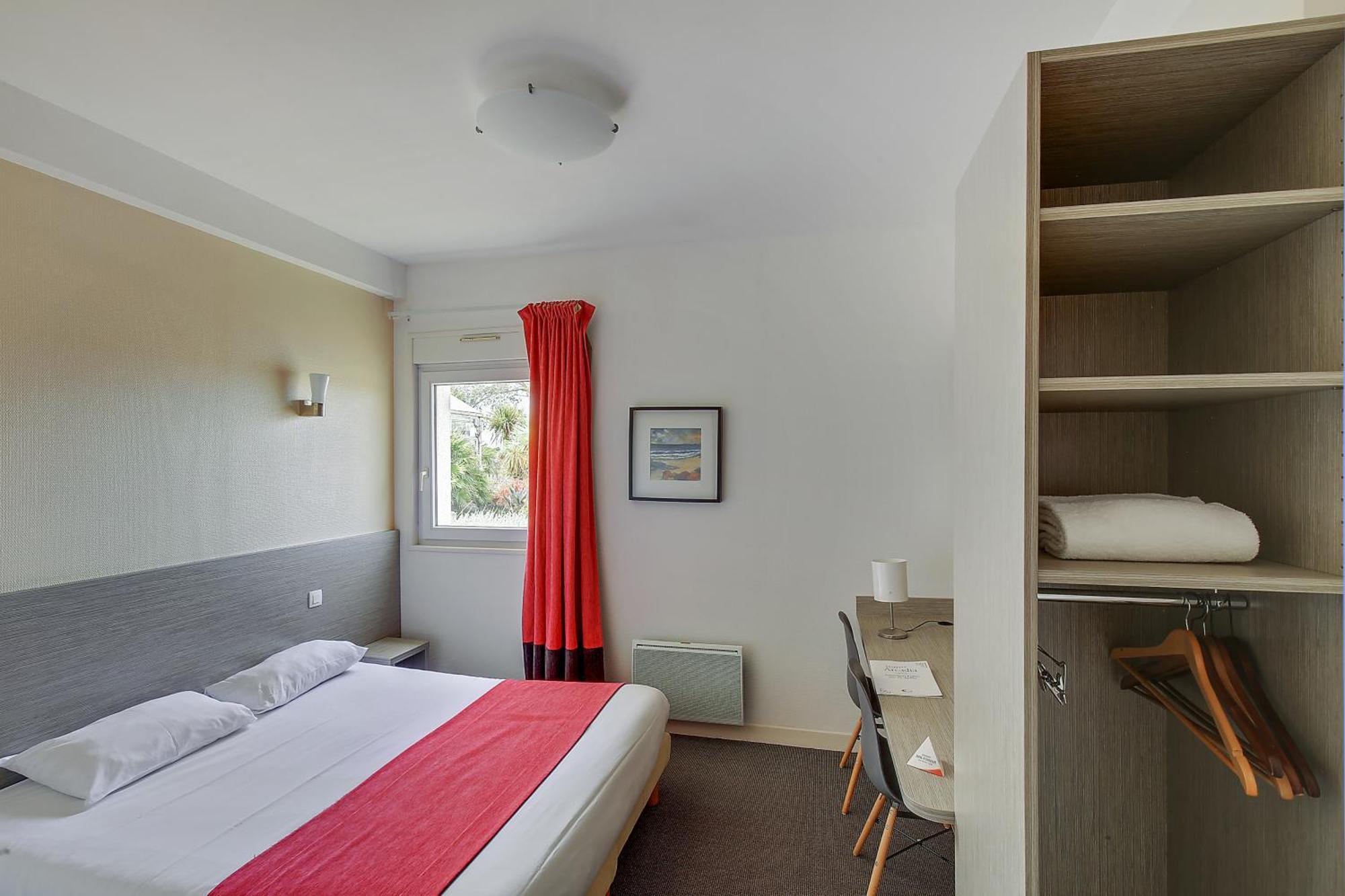 Hotel Arcadia Lannion Exterior photo