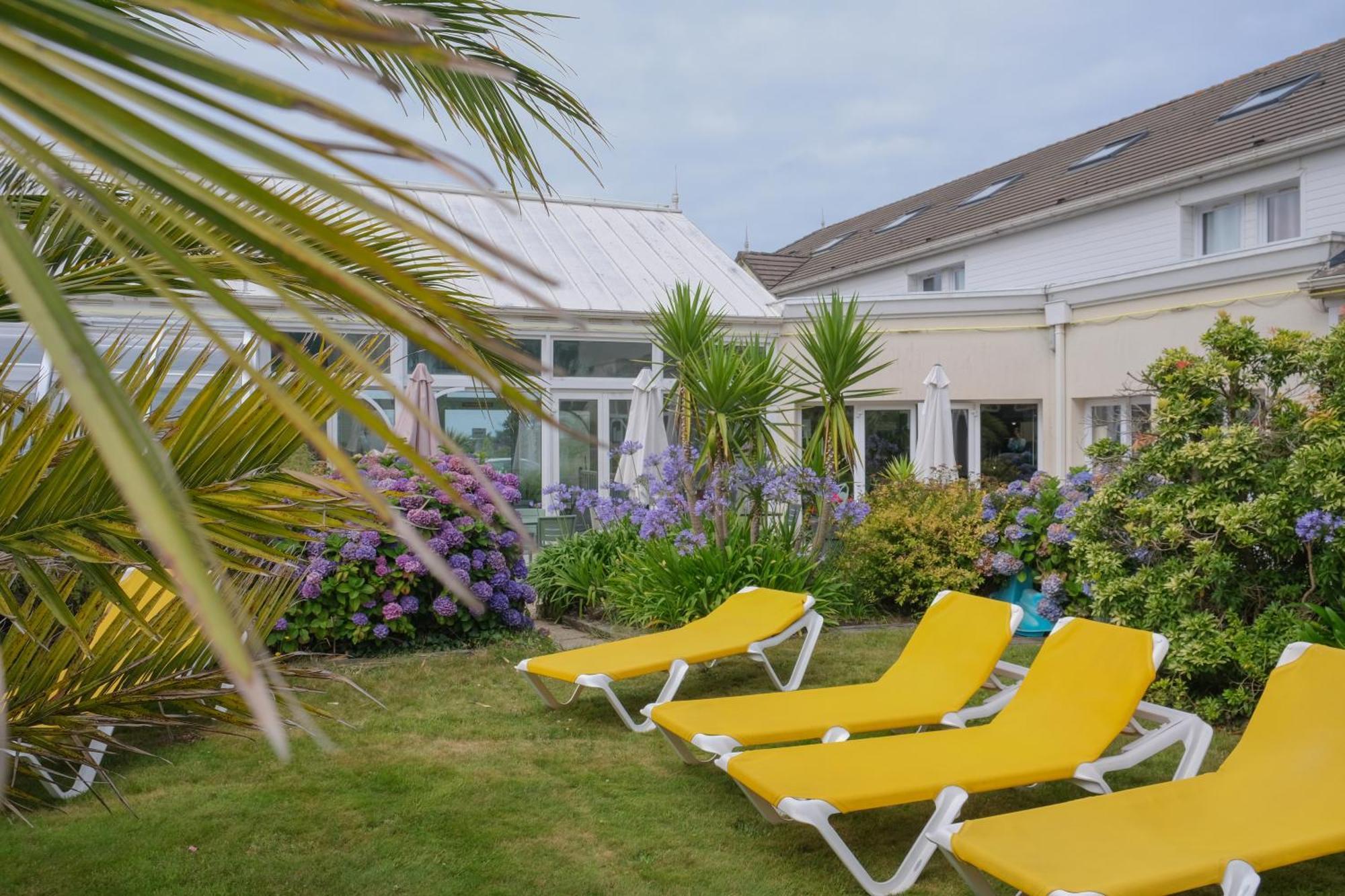 Hotel Arcadia Lannion Exterior photo