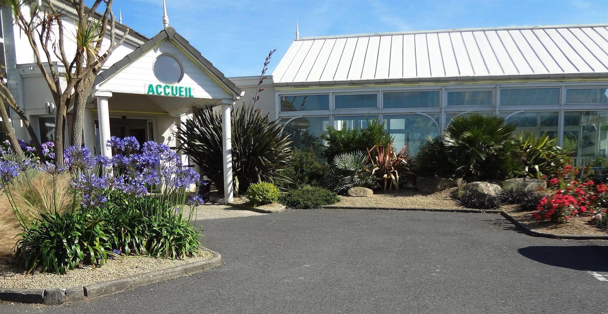 Hotel Arcadia Lannion Exterior photo
